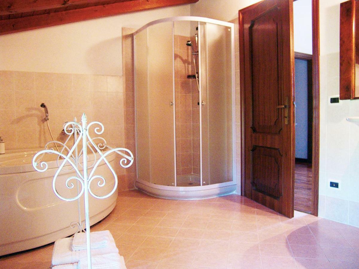 Casa Vacanze Cascina Campagnola Pozzolengo Luaran gambar
